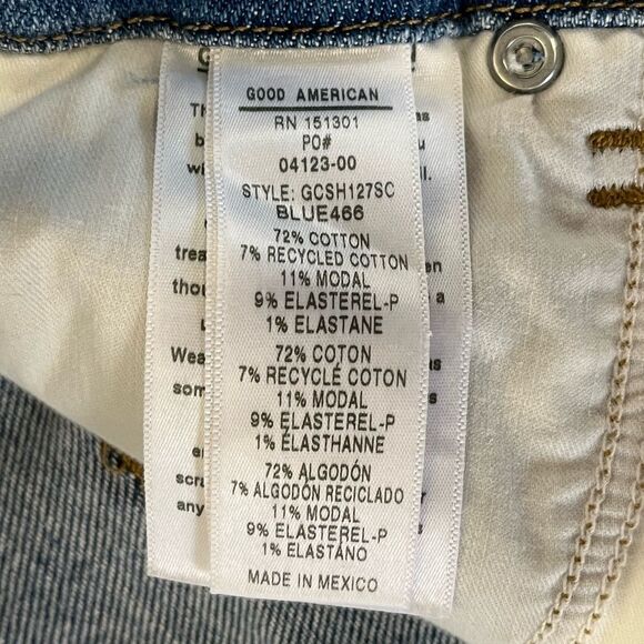 NWOT Good American | Good Curve Denim Shorts  GCSH127SC - Picture 5 of 7